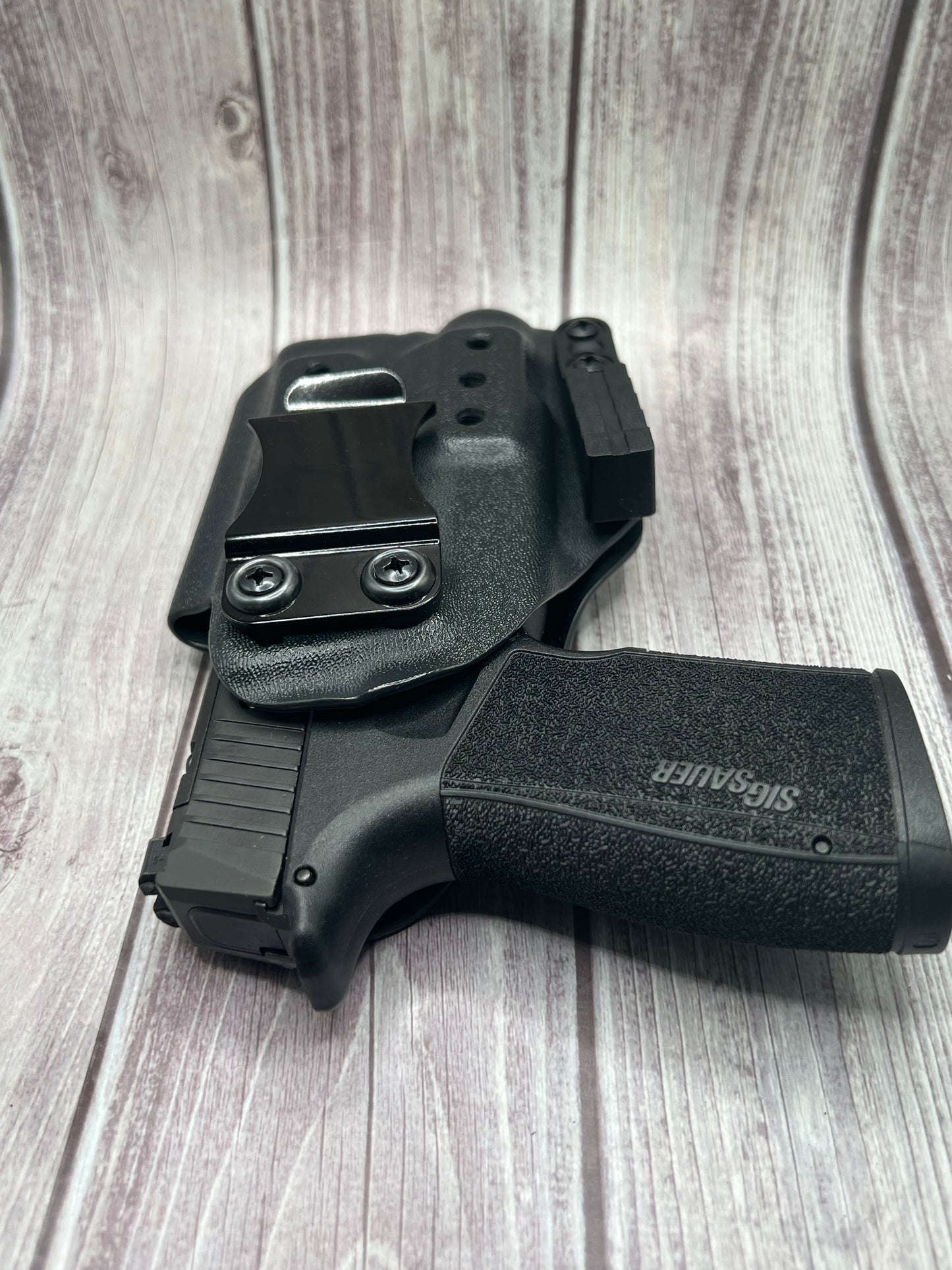 Sig sauer P365 X Macro  Light bearing IWB Holster