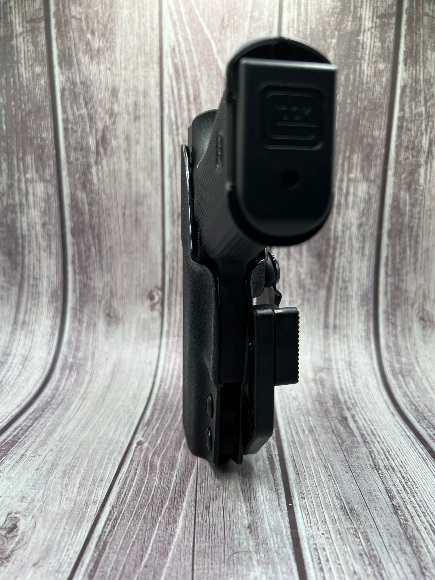 IWB Holster for Glock 43x / 43x MOS / 48 MOS / 19 / 17 / 34 Pistols.