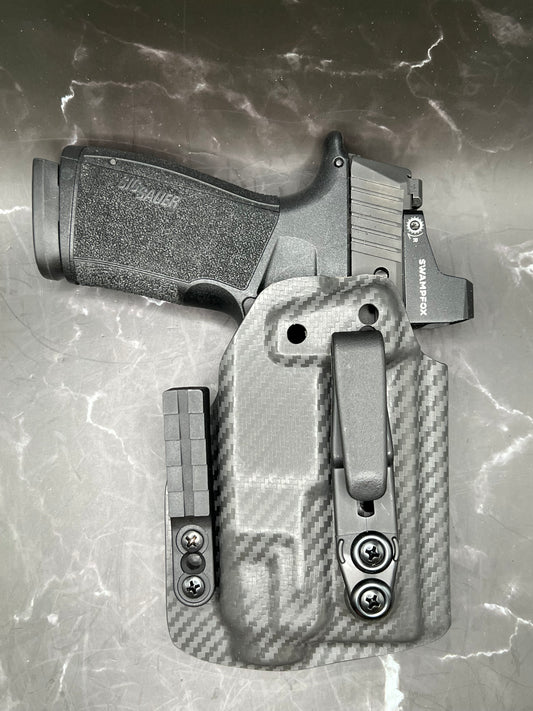 Sig sauer P365 X Macro Light bearing IWB Holster