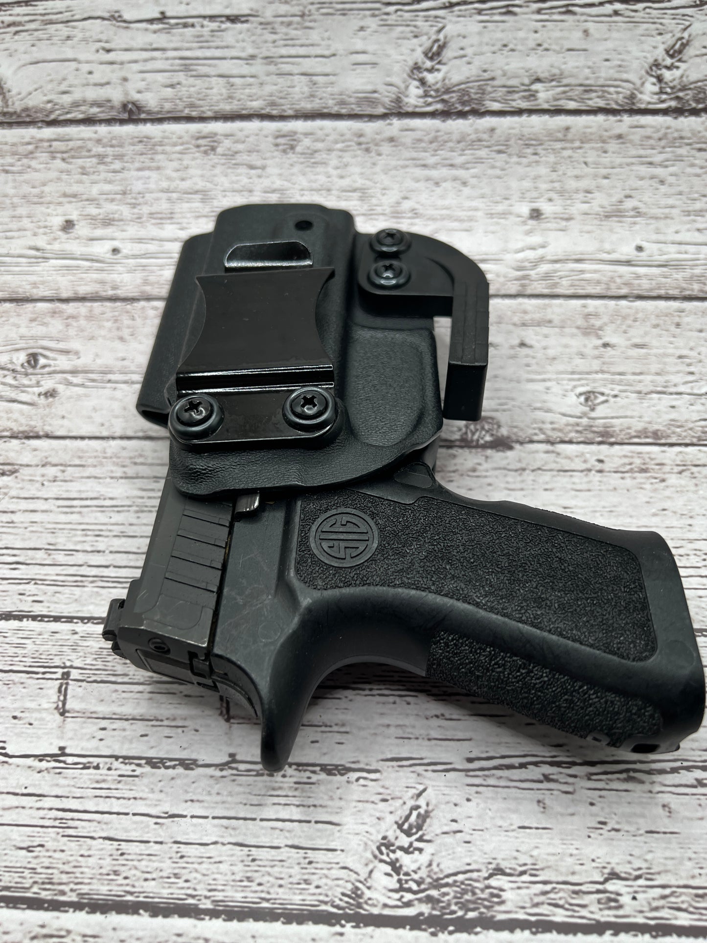 Sig Sauer P320 IWB Holster w/Gas Pedal Right Handed