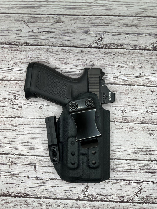 Light Bearing IWB Holster for Glock 19/19X/45 Pistol. Inforce APLc