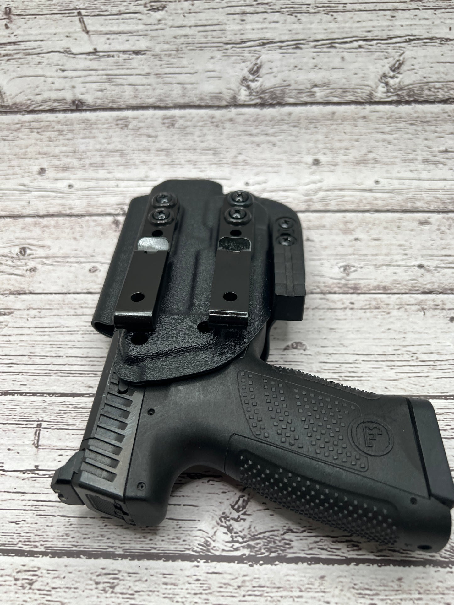 CZ P10C  IWB Light Bearing Holster