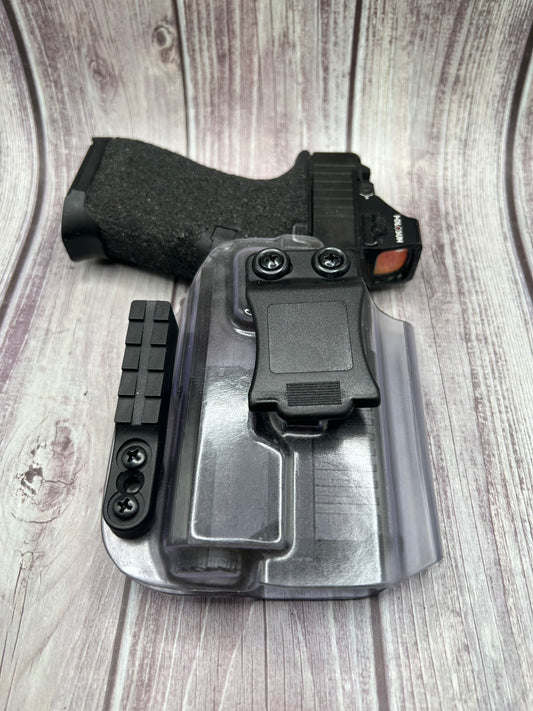 Light Bearing IWB Holster for Glock 19/19X/45 Pistol.