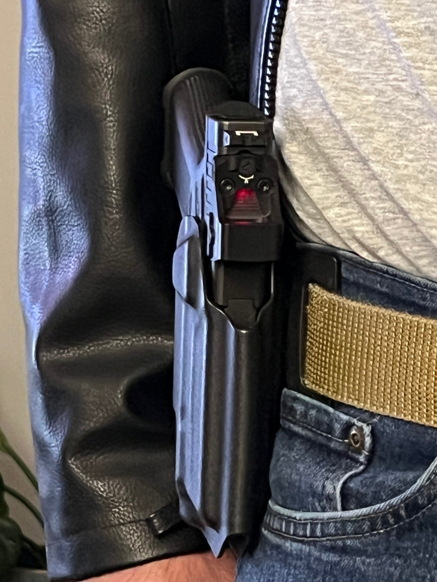 Light bearing OWB Holster for Glock 43X / 48 MOS Pistol Streamlight TLR-8Sub .