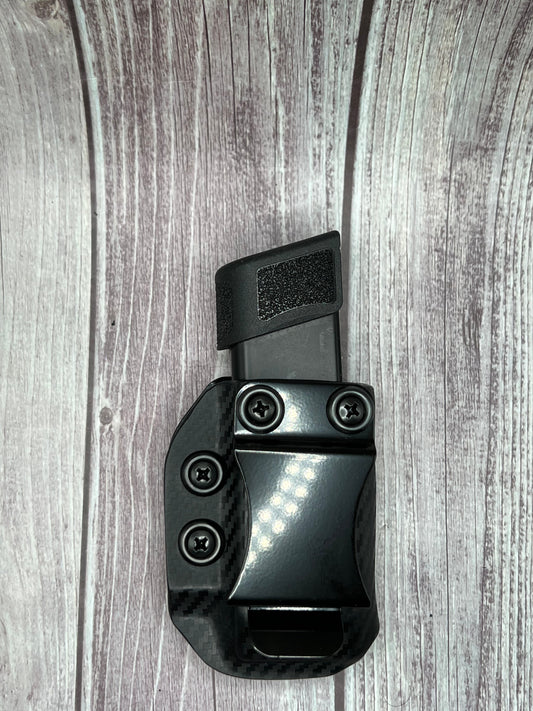 Magazine Carrier