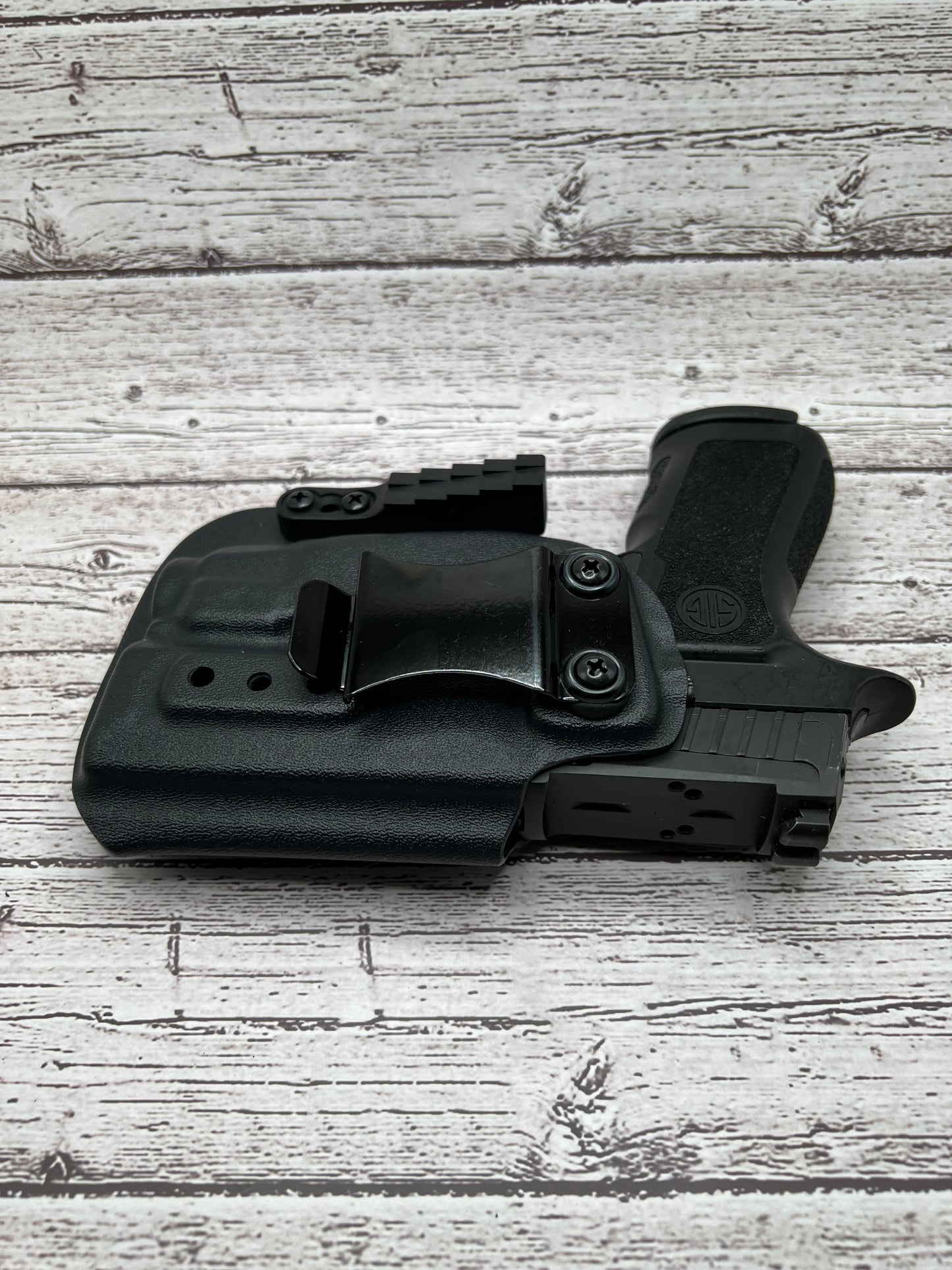 Sig Sauer P320 Compact Light bearing IWB Holster